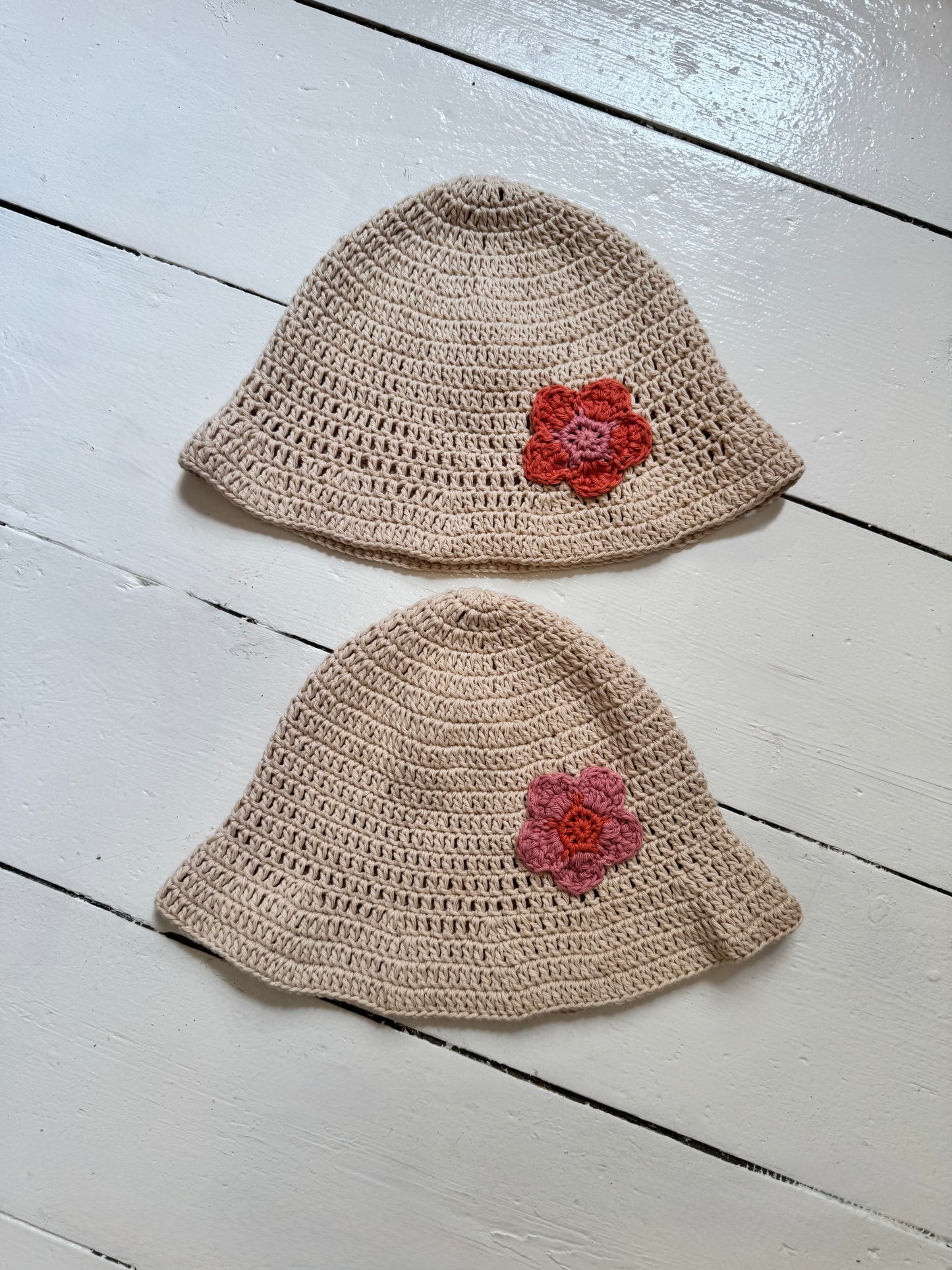 Crochet Bucket Hat - Flower