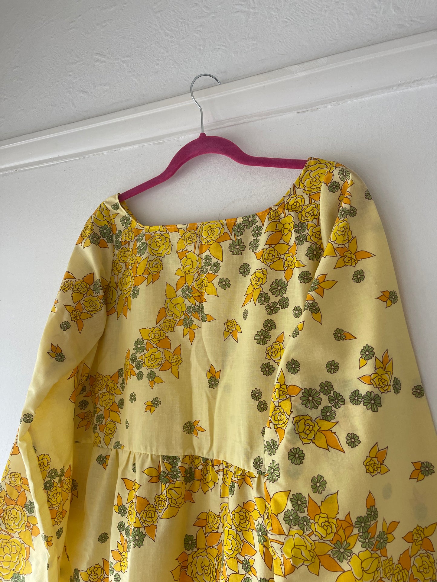 Vintage 70s long sleeve dress